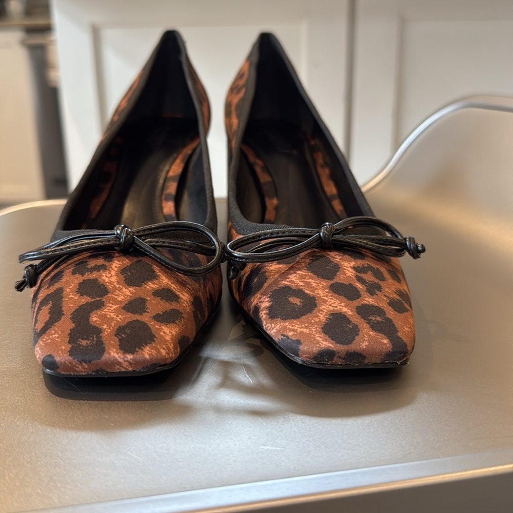 NWT SCHUTZ ARISSA BLOCK LEOPARD SATIN PUMP. 37/7 - Picture 6 of 9